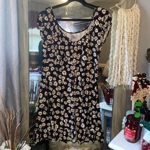 No Bounderies women’s XXL dress fits like XL